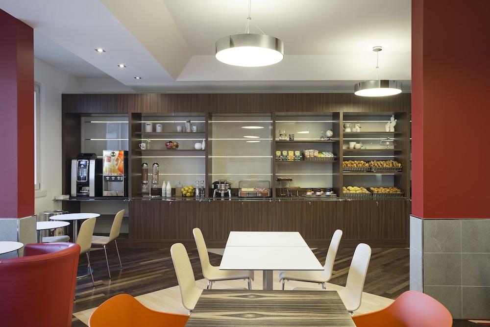 Hotel B&B Hotel Trento 3*